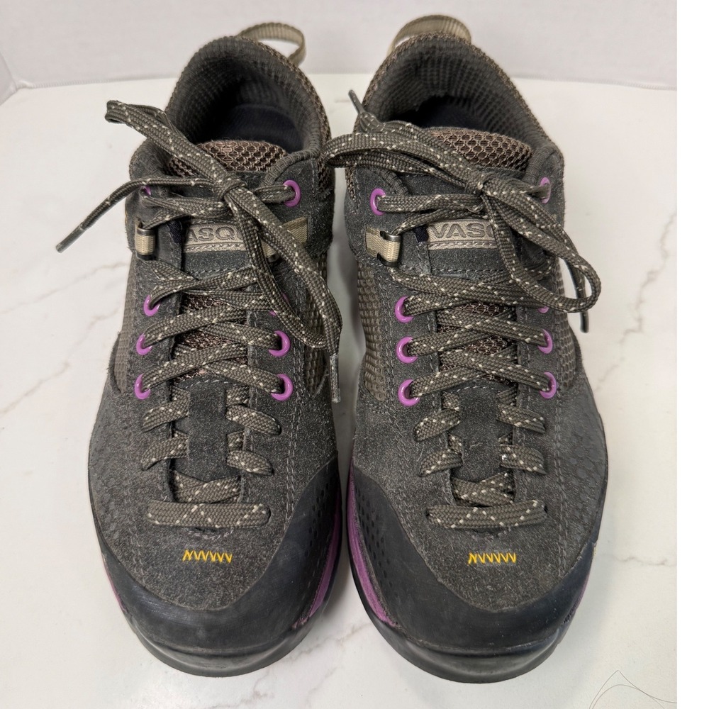Vasque Grand Traverse Womens 6M Grey Purple Hiking Approach Shoes 7321 M Vibram - Picture 2 of 7